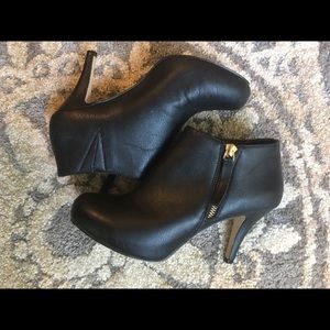 Madden girl booties size 7.5